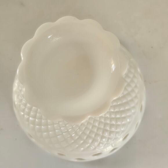 Vintage Imperial Milk Glass Compote White Reticulate Lace Edge Diamond Point - Picture 6 of 11